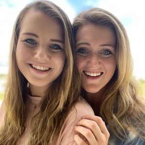 Meet your Posher, Jillian